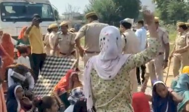 rajasthan police removed villagers protesting against ultra tech cement in kotputli