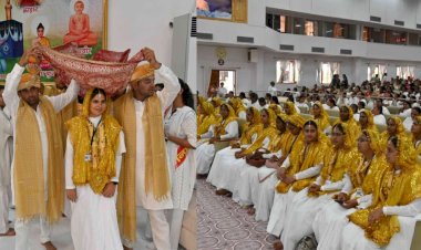 one groom 450 brides and 15 thousand gharati barati in brahma kumaris wedding ceremony