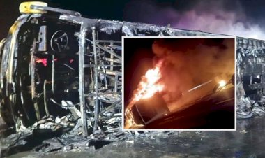 26 killed 6 injured as bus catches fire after turn over on samruddhi mahamarg expressway in buldhana maharashtra