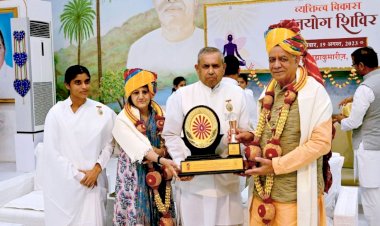 up assembly speaker satish mahana addressed raj yoga personality development camp in mount abu