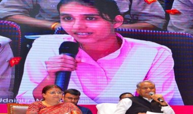 udaipur girl student demands for pg college cm ashok gehlot announced immediately