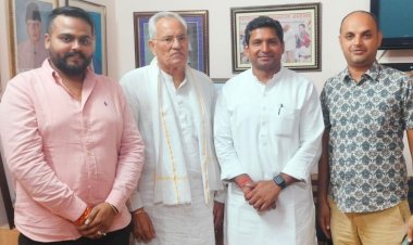 aap political discussion with rajasthan jat mahasabha president rajaram meel before election 2023