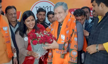 rajasthan rail minister ashvini vaishnav welcome in bjp office