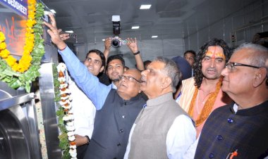 medical minister inaugurated newly constructed laundry in sms hospital. medical facilities are being strengthened with commitment