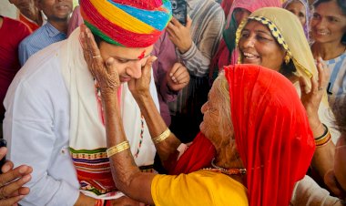 people of mount abu warmly welcomed vaibhav selfie craze seen among youth