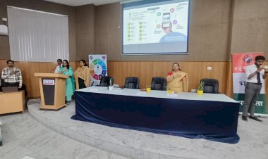 took oath to vote under voter awareness campaign   satrangi week