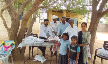 happiness reflected on the faces of the needy after getting free dress