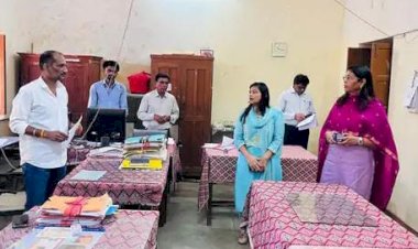 pali divisional commissioner found four officers and 10 employees absent during surprise inspection of jalore collector office