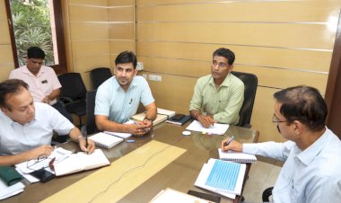 charge sheet and compulsory retirement of careless and non performing personnel speed up the work of local bodies and autonomous government department principal secretary to government