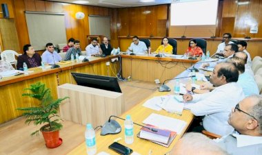 deputy chief minister stated the priority of improving damaged roads