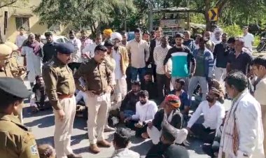 in rajsamand a bus carrying students for a school picnic overturned resulting in the death of three female students