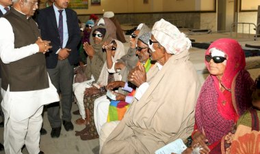 governor visits free mega eye camp in padampura