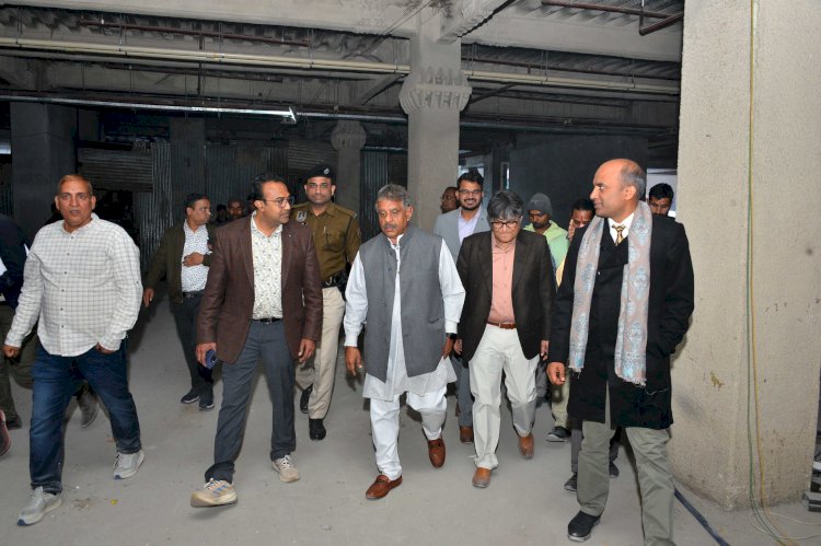 medical minister khinvsar took stock of the information about fire in ayushman tower