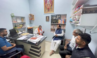 sanyam lodha meet minister joraram kumawat for pasupalan college