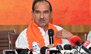 madan rathore slams congress leaders for anti national statements