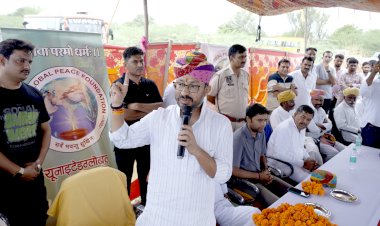 tree plantation campaign in chandhan village of jaisalmer an example of awareness