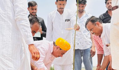jaisalmer lakshamansar 2 megawat solar plant inaugurated ugpf chairman meghraj singh royal and shakti singh bandikui